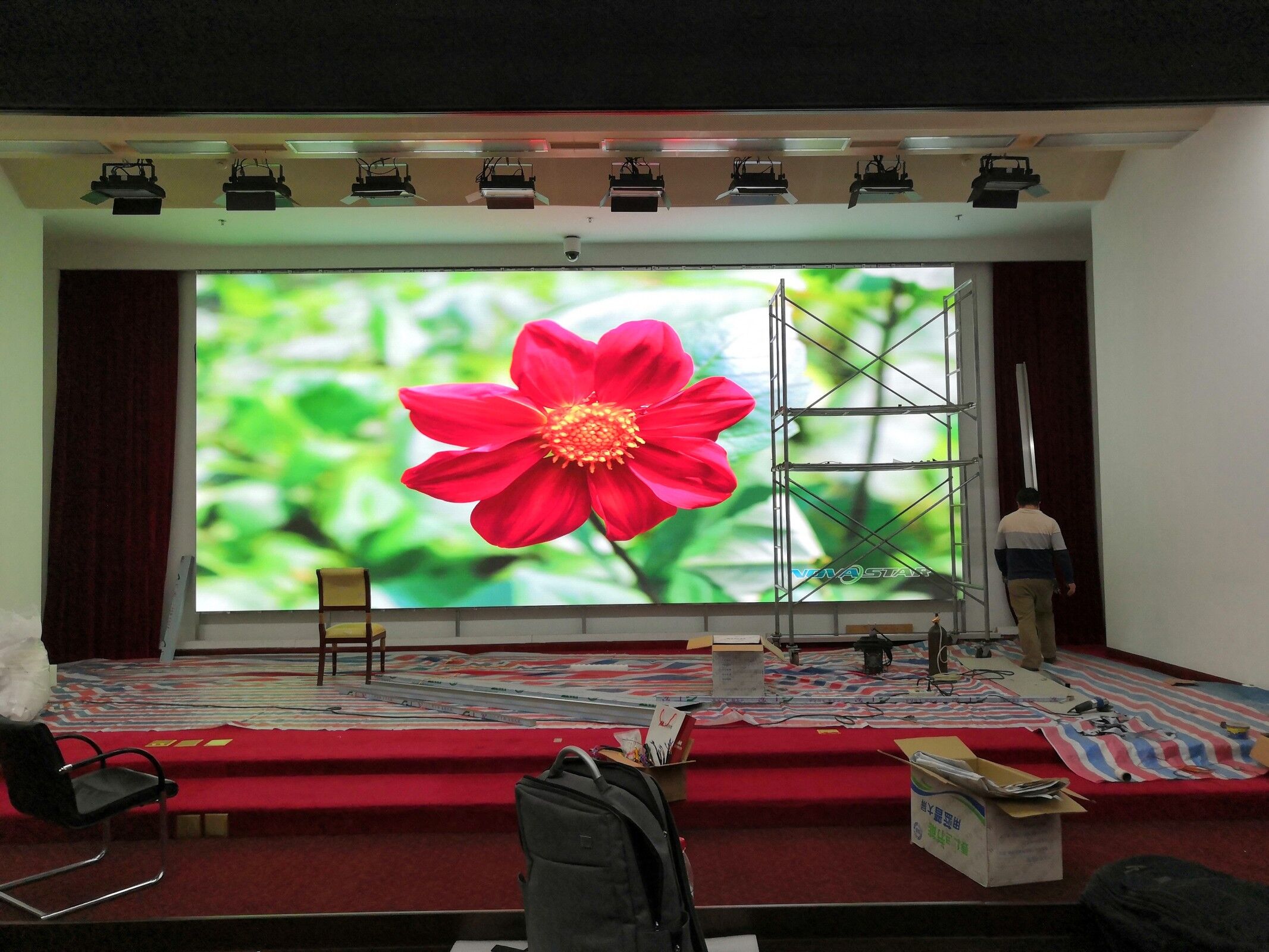 LED顯示屏,室內(nèi)全彩LED,戶外LED顯示屏,LED顯示屏供應商,戶外彩色LED顯示屏,LED顯示屏生產(chǎn)廠家,高密度LED全彩顯示屏,湖南LED顯示屏,湖南室內(nèi)全彩LED